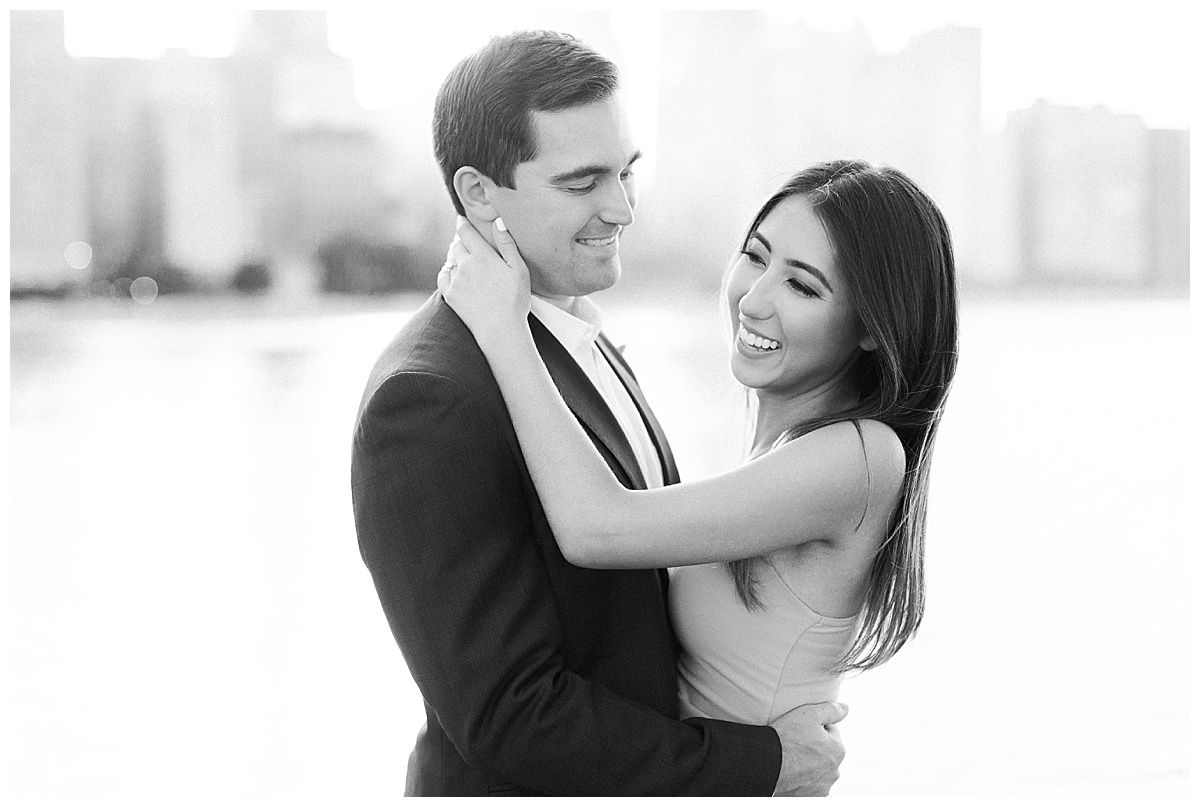 Chicago Engagement Photos at Olive Park, Olive Park Engagement, Milton Lee Olive Park, Olive Park Chicago, Chicago Illinois Engagement Photos, Chicago engagement photographer, Illinois engagement photographer, Lake Michigan engagement photos, chicago engagement photo ideas, engagement photo poses, downtown chicago engagement photos, where is olive park