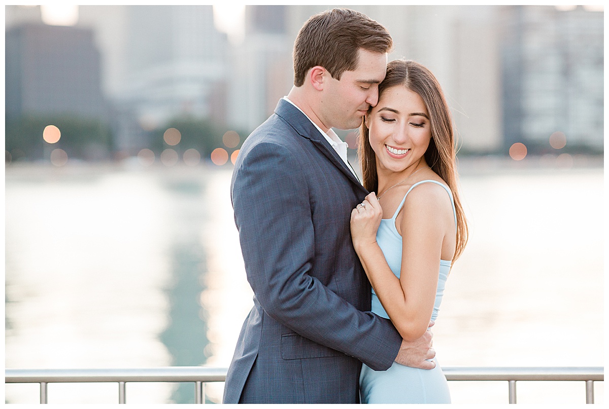 Chicago Engagement Photos at Olive Park, Olive Park Engagement, Milton Lee Olive Park, Olive Park Chicago, Chicago Illinois Engagement Photos, Chicago engagement photographer, Illinois engagement photographer, Lake Michigan engagement photos, chicago engagement photo ideas, engagement photo poses, downtown chicago engagement photos, where is olive park, chicago skyline engagement pictures